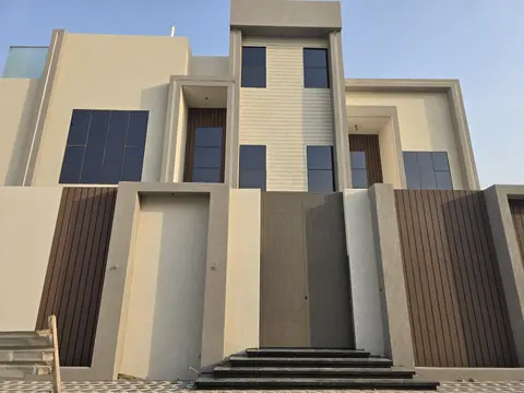 واجهة زجاجية - الهفوف